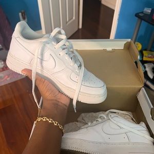 Air Force 1 white